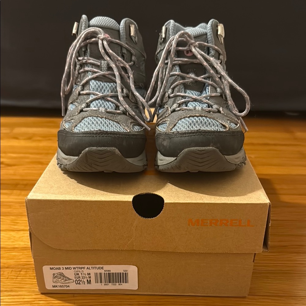 Merrell Moab 3 waterproof hiking shoes